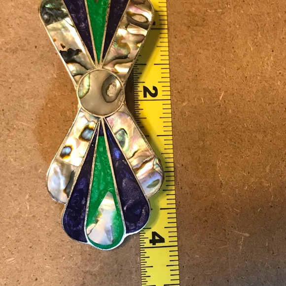 Mexican Designed Inlaid Shell Barrett - Picture 6 of 8